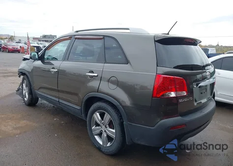 2013 Kia Sorento Ex z USA, uszkodzony, nr VIN 5XYKU4A62DG405445